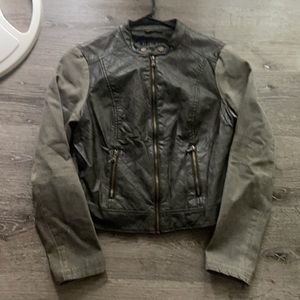 Woman’s Leather/Jean Jacket